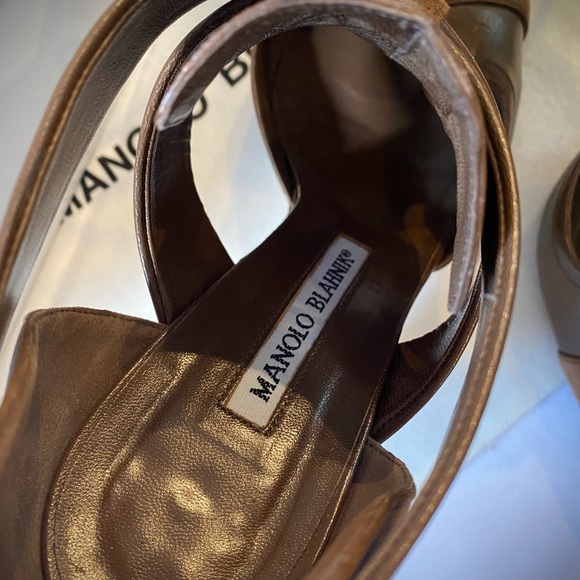 🌟💎HP 3X💎🌟MANOLO BLAHNIK- Luxury Crafted Women's Heels 👠 - Picture 9 of 16